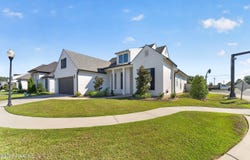 311 Canary Palm Way, Broussard, LA 70518