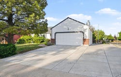 10020 Lee St, Broomfield, CO 80021