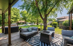 319 Sandalwood Dr, Haysville, KS 67060