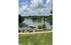 102 Sunrise Lane, Montezuma, IA 50171