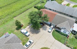 506 Plum Blue Cir, Benton, KS 67017