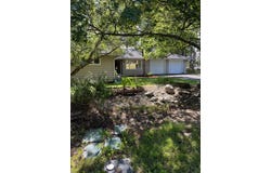 10520 N College Cir, Spokane, WA 99218