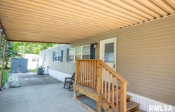 308 Willow Oak Drive, Morton, IL 61550