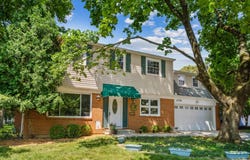 6750 Schreiner Street E, Worthington, OH 43085