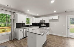 347 Shalloway Drive NE, Kennesaw, GA 30144