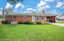 208 Taylor Street, Trenton, TN 38382