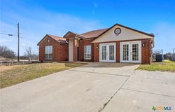2202 Waterfall Drive, Killeen, TX 76549