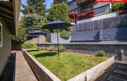8305 NW FRUIT VALLEY RD, Vancouver, WA 98665