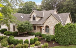 W147n9955 Emerald Ln, Germantown, WI 53022