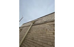6131 N Leader Avenue, Chicago, IL 60646