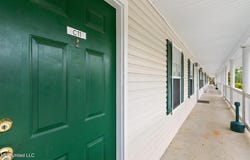 5080 Gautier Vancleave Road, Gautier, MS 39553