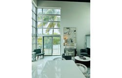 7700 Collins Ave, Miami Beach, FL 33141