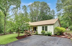 8170 SINCLAIR MILL ROAD, MANASSAS, VA 20112