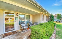 309 S 24th Street, Clinton, OK 73601
