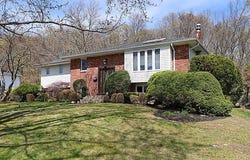 80 Lauren Avenue, Dix Hills, NY 11746