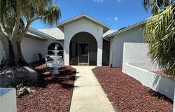 1922 SE 10th Place, Cape Coral, FL 33990