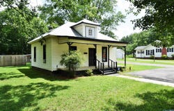 713 W Washington Street, Athens, AL 35611