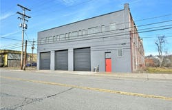 944 W Rayen Avenue, Youngstown, OH 44502