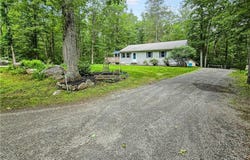 20 Indian Trail, Glocester, RI 02814