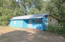 1518 N Pine Street, Vivian, LA 71082