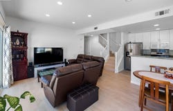 742 Cottage Ct, Mountain View, CA 94043