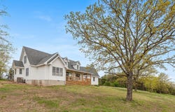 344 Zinnia Lane, Kirbyville, MO 65679