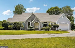 280 SKY LINE Drive, EASTON, PA 18042