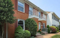 90 Wick Dr, Woodbridge Twp., NJ 08863-1444