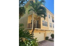 11750 Valencia Gardens Avenue, Palm Beach Gardens, FL 33410