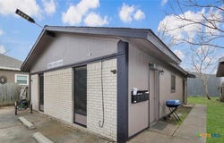 1916 Holloman Drive, Port Lavaca, TX 77979
