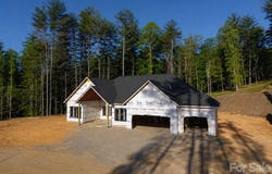 83 Mont Clair Trail, Horse Shoe, NC 28742