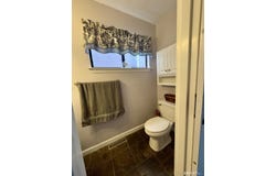 6 Stonegate Circle, Branford, CT 06405