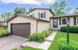 2803 S Myra Ridge Drive, Urbana, IL 61802