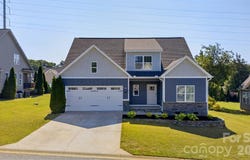 415 S Pendernale Drive, Moore, SC 29369