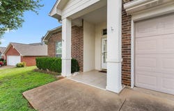 260 Crestview Drive, Jacksonville, TX 75766