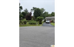 114 Tinted Cloud Circle, Hardin, KY 42701