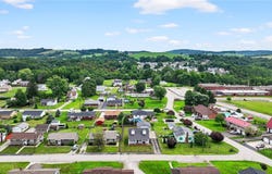 423 Victoria Street, Washington Twp, PA 15012