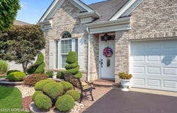 23 Lenox Road, Jackson, NJ 08527