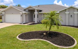 2201 SE 10th Avenue, Cape Coral, FL 33990