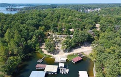 14 Shady Oaks Road, Eldon, MO 65026