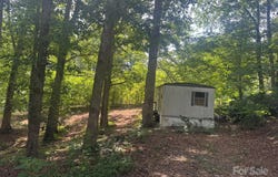1290 Gardiol Avenue NE, Valdese, NC 28690