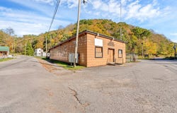 2979 Cherokee Rd, NORTHFORK, WV 24868