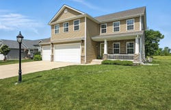 688 Village Pkwy, Lowell, IN 46356