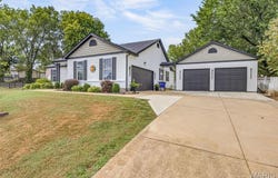 439 Ridgeview Drive, Desloge, MO 63601