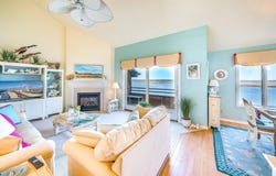122 Wahoo Dr, Ocean City, NJ 08226