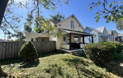 407 E College Street, Crawfordsville, IN 47933