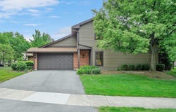131 White Birch Lane, Westmont, IL 60559
