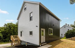 3190 ASPEN STREET, North Huntingdon, PA 15678