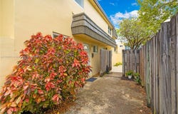 8425 SW 137th Ave, Miami, FL 33183