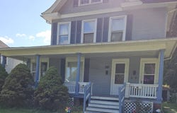 982 North Cedar Street, Galesburg, IL 61401